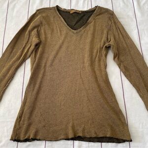 Cut loose waffle knit v neck longsleeved thermal Top size m gold black